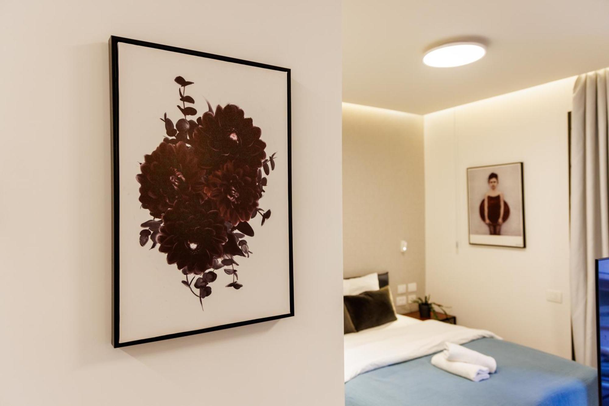 Herzl Luxury Hotel By Nimizz Tel-Aviv Extérieur photo