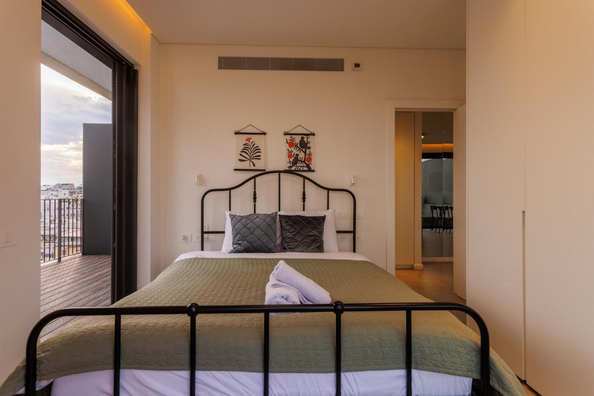 Herzl Luxury Hotel By Nimizz Tel-Aviv Extérieur photo
